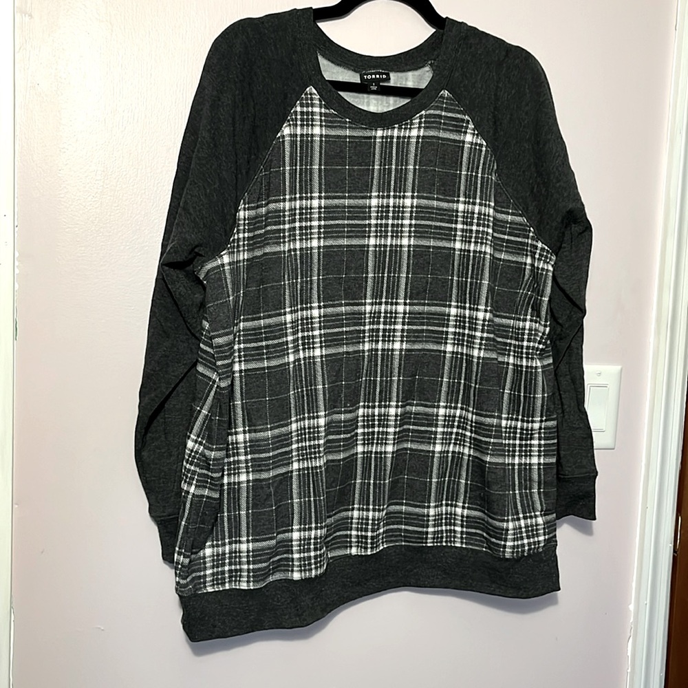 Torrid Grey and Plaid sweatshirt